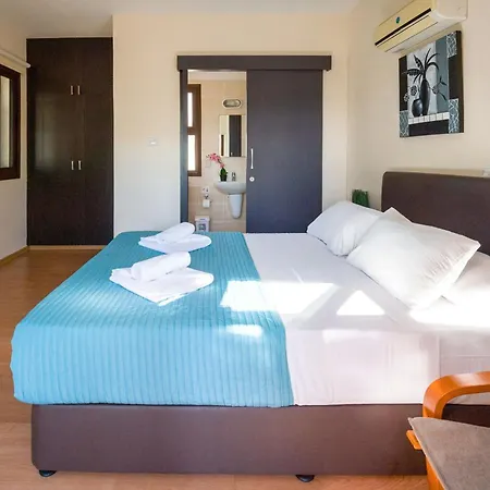 Ioanna - 50m From Med Sea Villa *