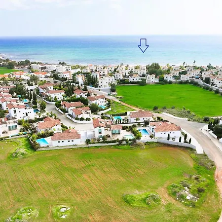 Villa Ioanna - 50m From Med Sea